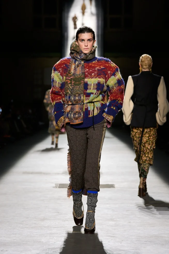 00021-dries-van-noten-fall-2026-ready-to-wear-credit-gorunway