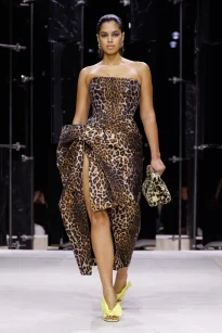 00022-givenchy-fall-2026-ready-to-wear-credit-brand