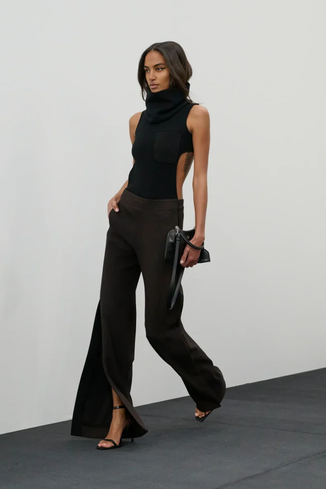 00023-courreges-fall-2026-ready-to-wear-credit-brand