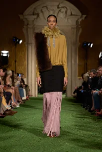 00024-valentino-fall-2026-ready-to-wear-credit-gorunway