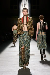 00025-dries-van-noten-fall-2026-ready-to-wear-credit-gorunway