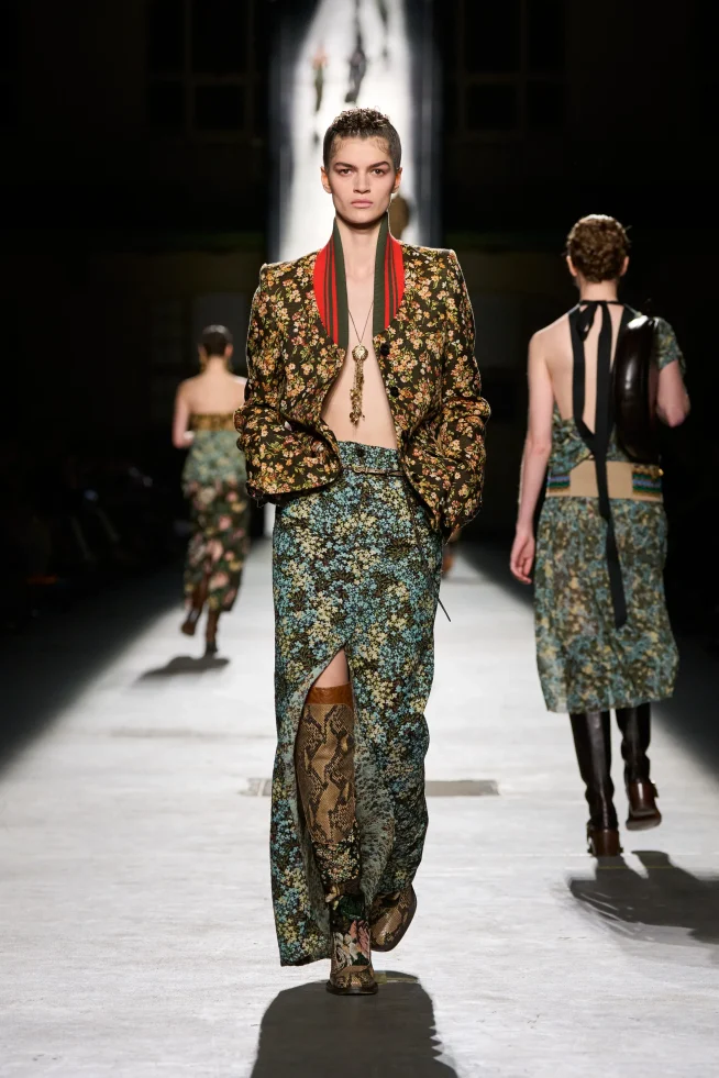00025-dries-van-noten-fall-2026-ready-to-wear-credit-gorunway
