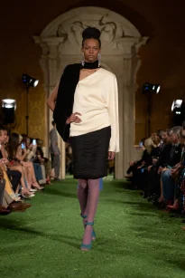 00025-valentino-fall-2026-ready-to-wear-credit-gorunway