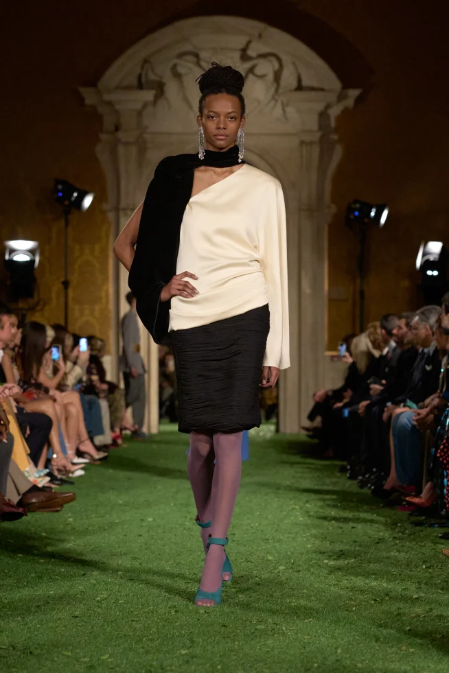 00025-valentino-fall-2026-ready-to-wear-credit-gorunway