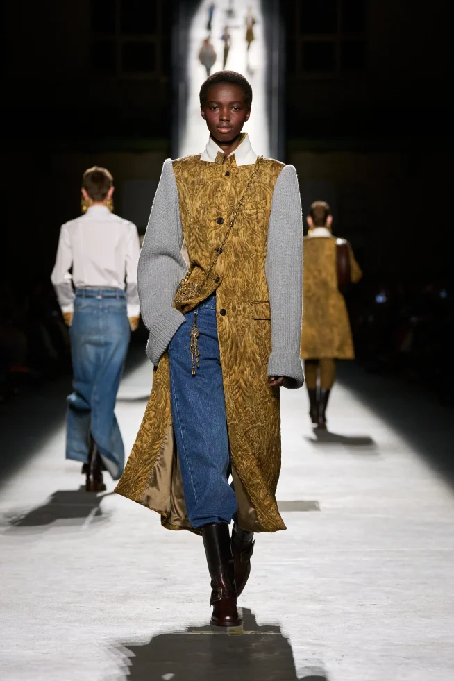 00032-dries-van-noten-fall-2026-ready-to-wear-credit-gorunway