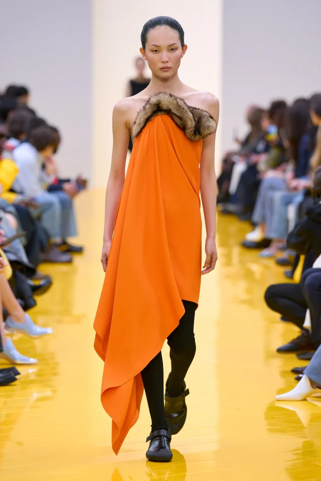 00032-loewe-fall-2026-ready-to-wear-credit-gorunway