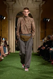 00032-valentino-fall-2026-ready-to-wear-credit-gorunway