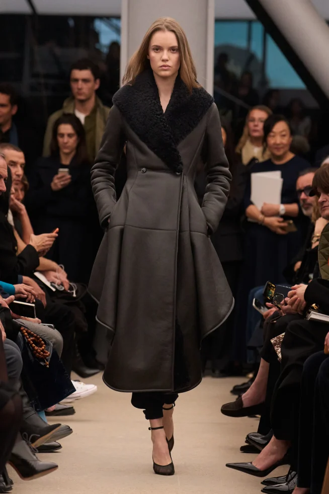 00034-alaia-fall-2026-ready-to-wear-credit-brand