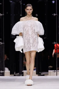 00036-givenchy-fall-2026-ready-to-wear-credit-brand