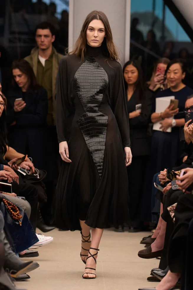 00037-alaia-fall-2026-ready-to-wear-credit-brand