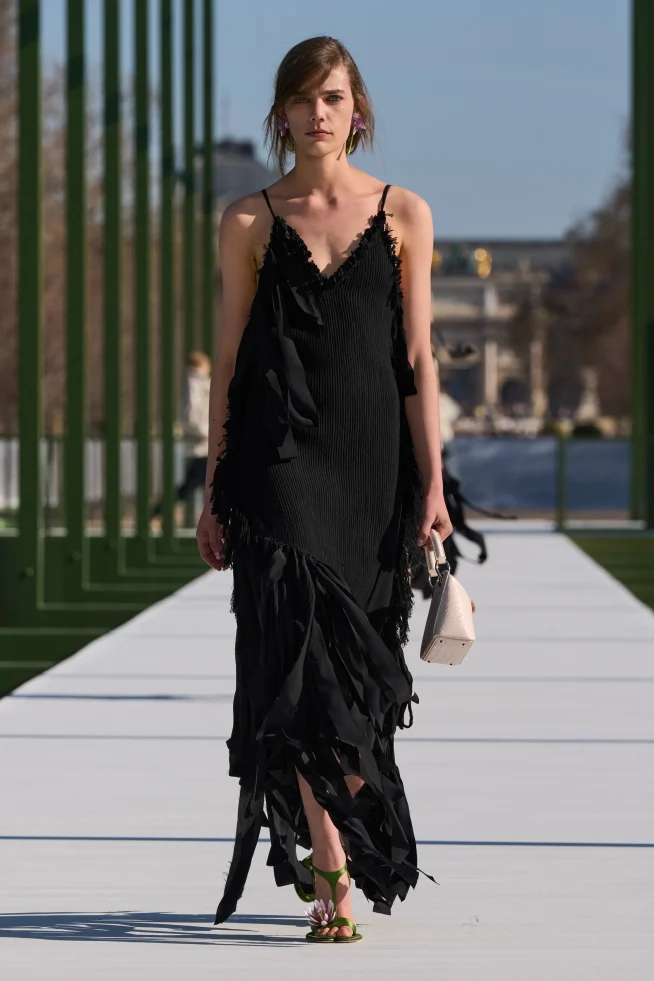 00037-christian-dior-fall-2026-ready-to-wear-credit-gorunway