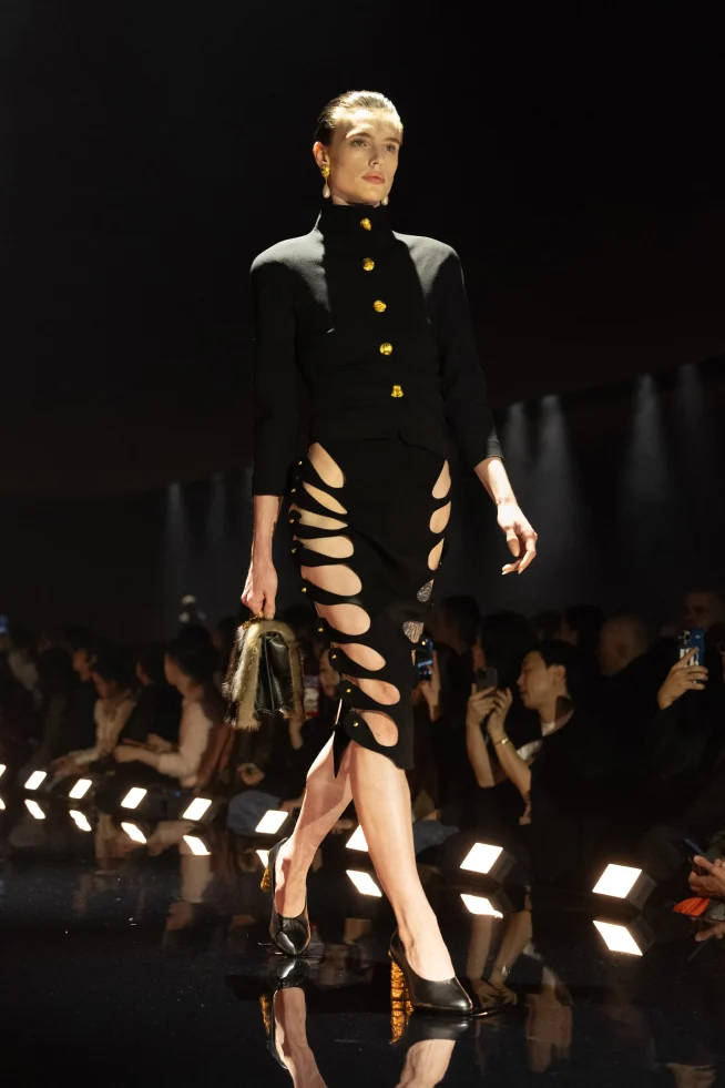 00037-schiaparelli-fall-2026-ready-to-wear-credit-brand