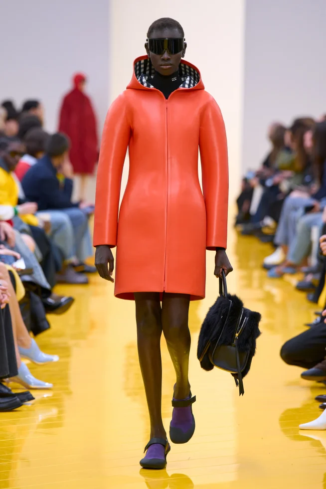 00038-loewe-fall-2026-ready-to-wear-credit-gorunway