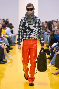 00039-loewe-fall-2026-ready-to-wear-credit-gorunway