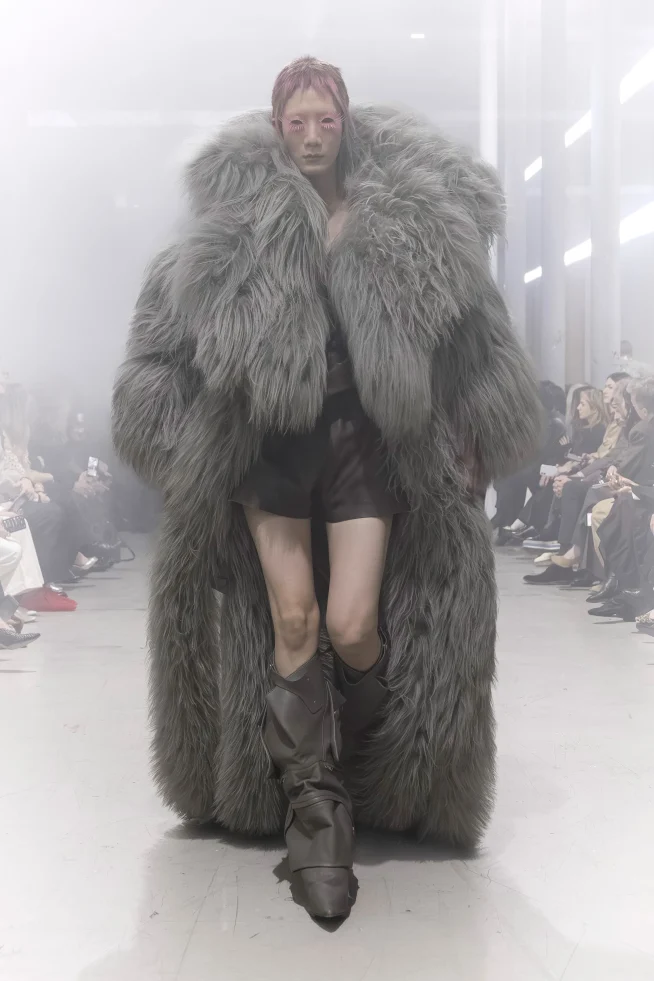 00041-rick-owens-fall-2026-ready-to-wear-credit-brand