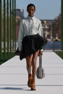00042-christian-dior-fall-2026-ready-to-wear-credit-gorunway