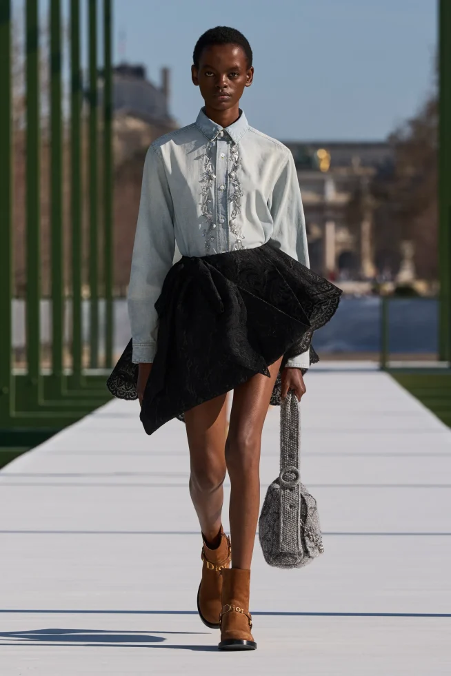 00042-christian-dior-fall-2026-ready-to-wear-credit-gorunway