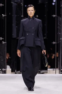 00043-givenchy-fall-2026-ready-to-wear-credit-brand
