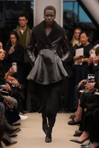 00045-alaia-fall-2026-ready-to-wear-credit-brand