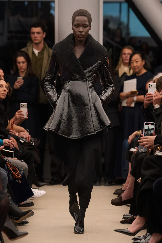 00045-alaia-fall-2026-ready-to-wear-credit-brand