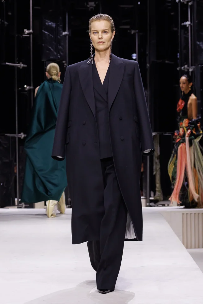 00045-givenchy-fall-2026-ready-to-wear-credit-brand
