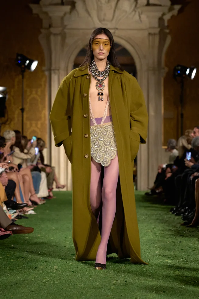 00045-valentino-fall-2026-ready-to-wear-credit-gorunway