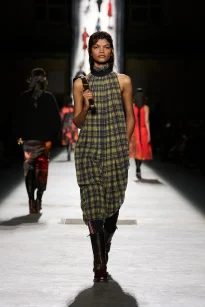 00049-dries-van-noten-fall-2026-ready-to-wear-credit-gorunway