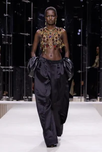 00049-givenchy-fall-2026-ready-to-wear-credit-brand