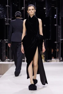 00052-givenchy-fall-2026-ready-to-wear-credit-brand