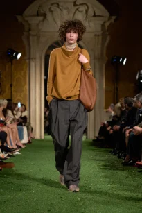 00054-valentino-fall-2026-ready-to-wear-credit-gorunway