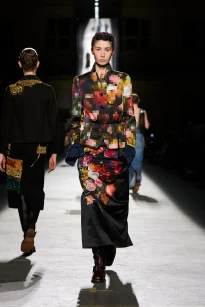 00057-dries-van-noten-fall-2026-ready-to-wear-credit-gorunway
