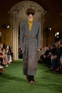 00057-valentino-fall-2026-ready-to-wear-credit-gorunway