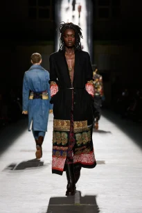 00060-dries-van-noten-fall-2026-ready-to-wear-credit-gorunway