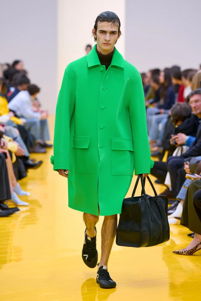 00061-loewe-fall-2026-ready-to-wear-credit-gorunway