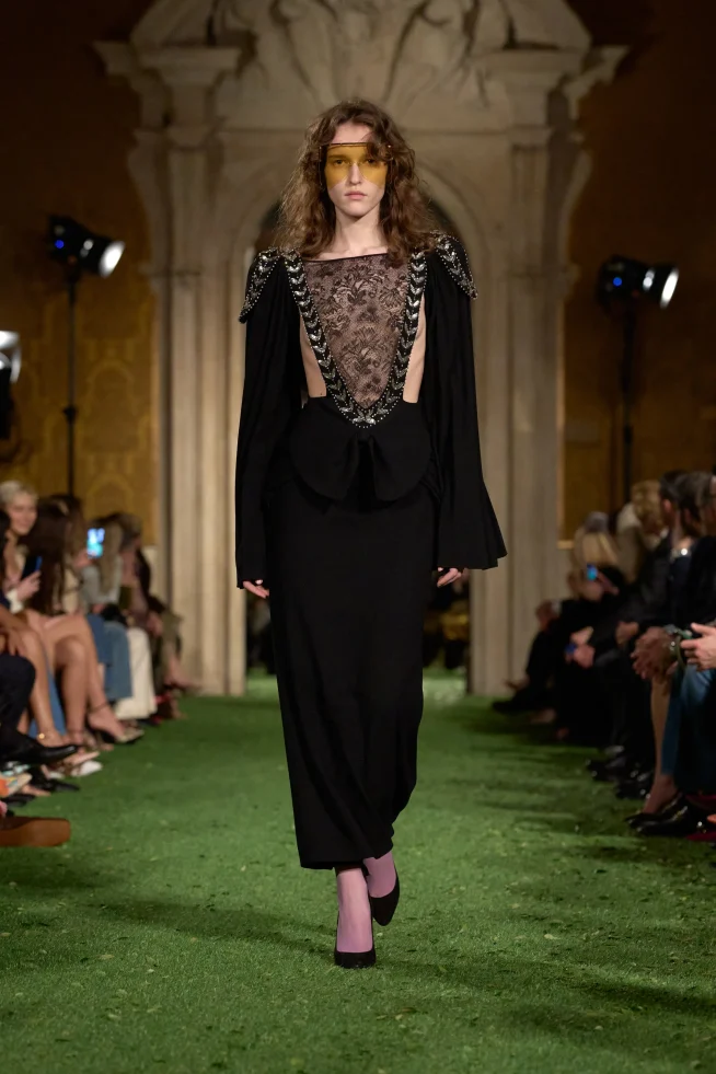 00069-valentino-fall-2026-ready-to-wear-credit-gorunway