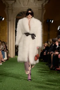 00070-valentino-fall-2026-ready-to-wear-credit-gorunway