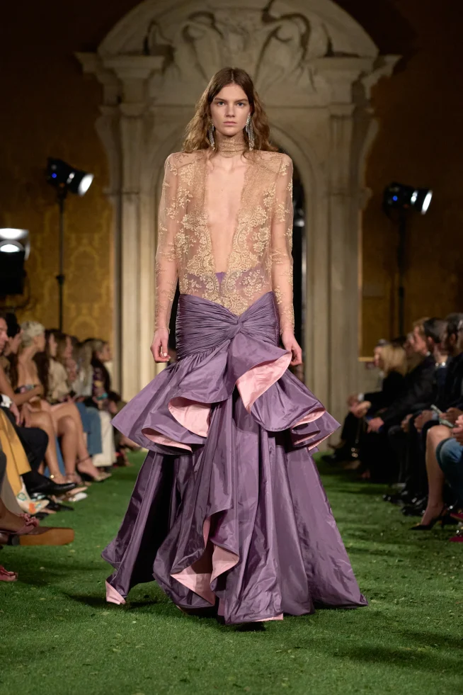 00071-valentino-fall-2026-ready-to-wear-credit-gorunway