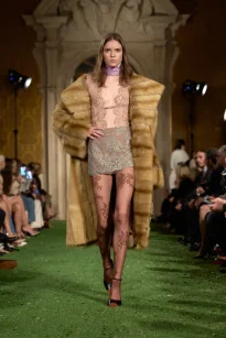 00073-valentino-fall-2026-ready-to-wear-credit-gorunway