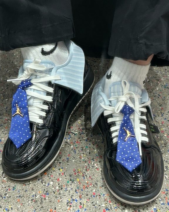 Sapato ou tênis? O novo Air Jordan 1 imita um terno completo com gola e gravata