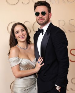 Chris Evans e Alba Baptista no Oscar