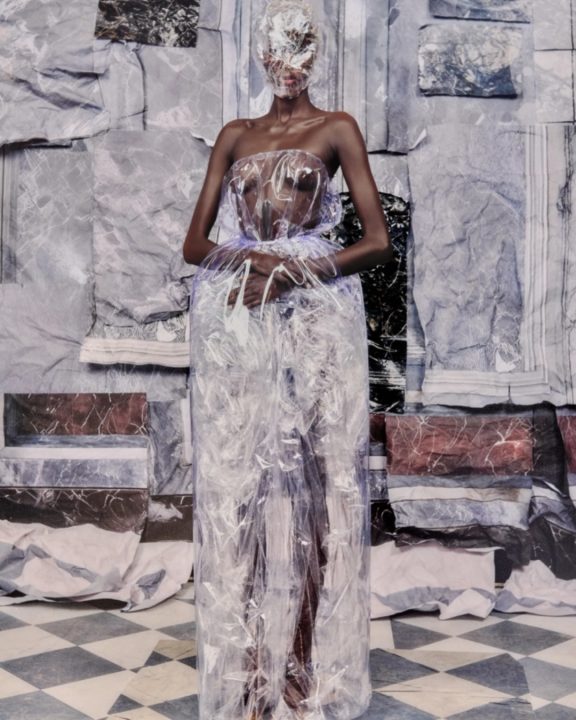 Maison Margiela Fall 2026: Ocupação na China une desfile e arquivos históricos