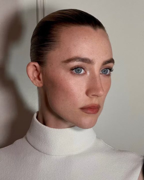 Como fazer o ‘Blurred Lips’? 3 passos simples para dominar a técnica tendência de 2026