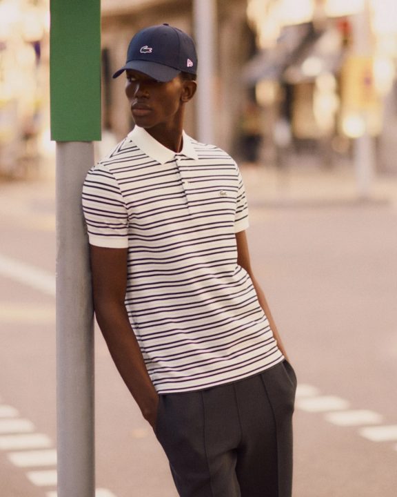Lacoste e New Era lançam coleção de golfe que une esporte e streetwear