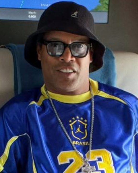 Jordan e Ronaldinho Gaúcho revelam detalhes da nova camisa da Seleção para a Copa 2026