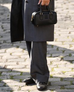 Tênis de couro