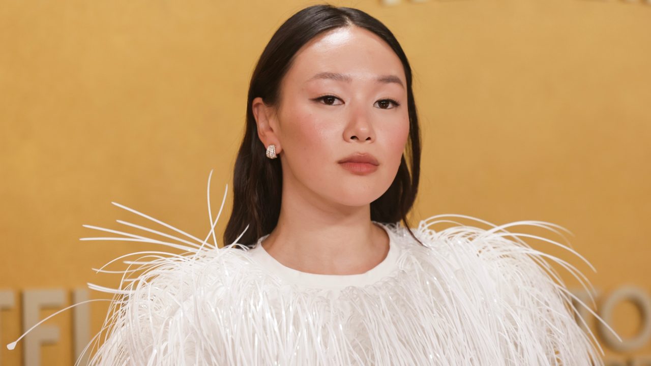 Yerin Ha aposta em look divertido da Balenciaga para brilhar no Actor Awards 2026