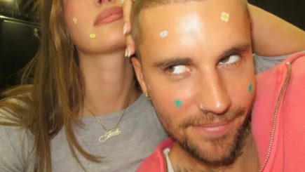 Hailey e Justin Bieber lançam Spotwear