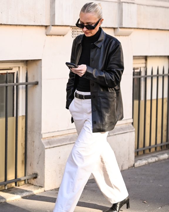 Qual sapato combina com calça branca? As melhores dicas para usar a peça com elegância