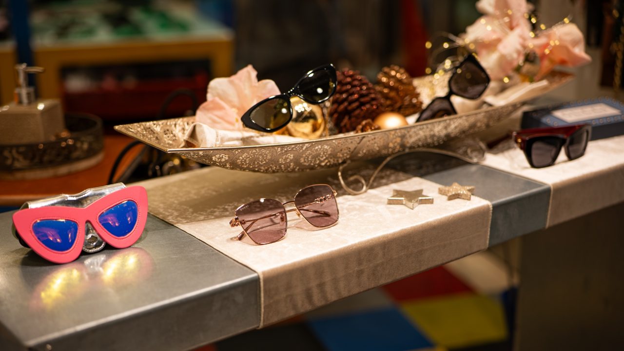 Gucci se une ao Google para criar óculos de luxo inteligentes feitos com IA; saiba mais