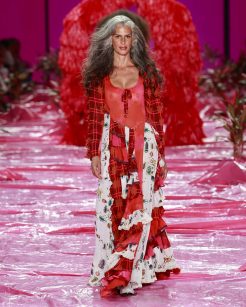 Isabela CapetoRio Fashion Week 2026Foto: Ze Takahashi/ @agfotosite